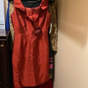 NEW  Res dress  w/tags